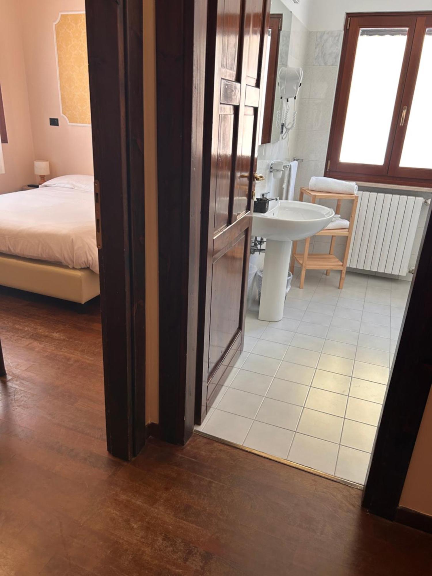Bed & Breakfast La Pineta By La Capannina